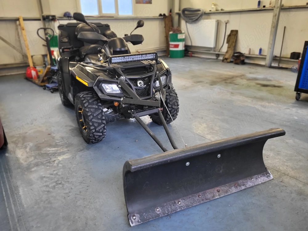 De vanzare ATV Bombardier CAN AM Outlander 810R