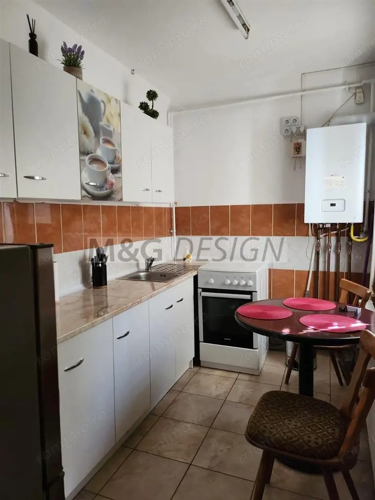 1 camera  decomandat  Simion Barnutiu-Dorobantilor CENTRALA PROPRIE