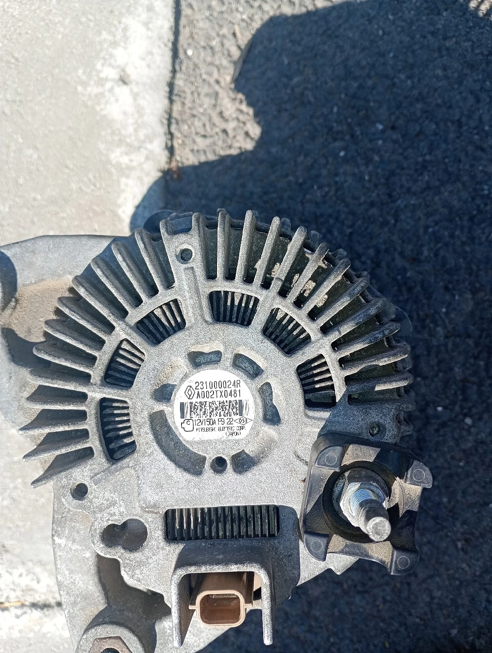 Alternator Renault Megane 3 1.4 tce
