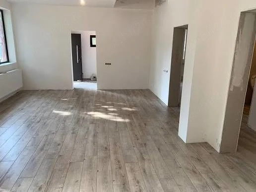 Executam lucrări interior plus altele