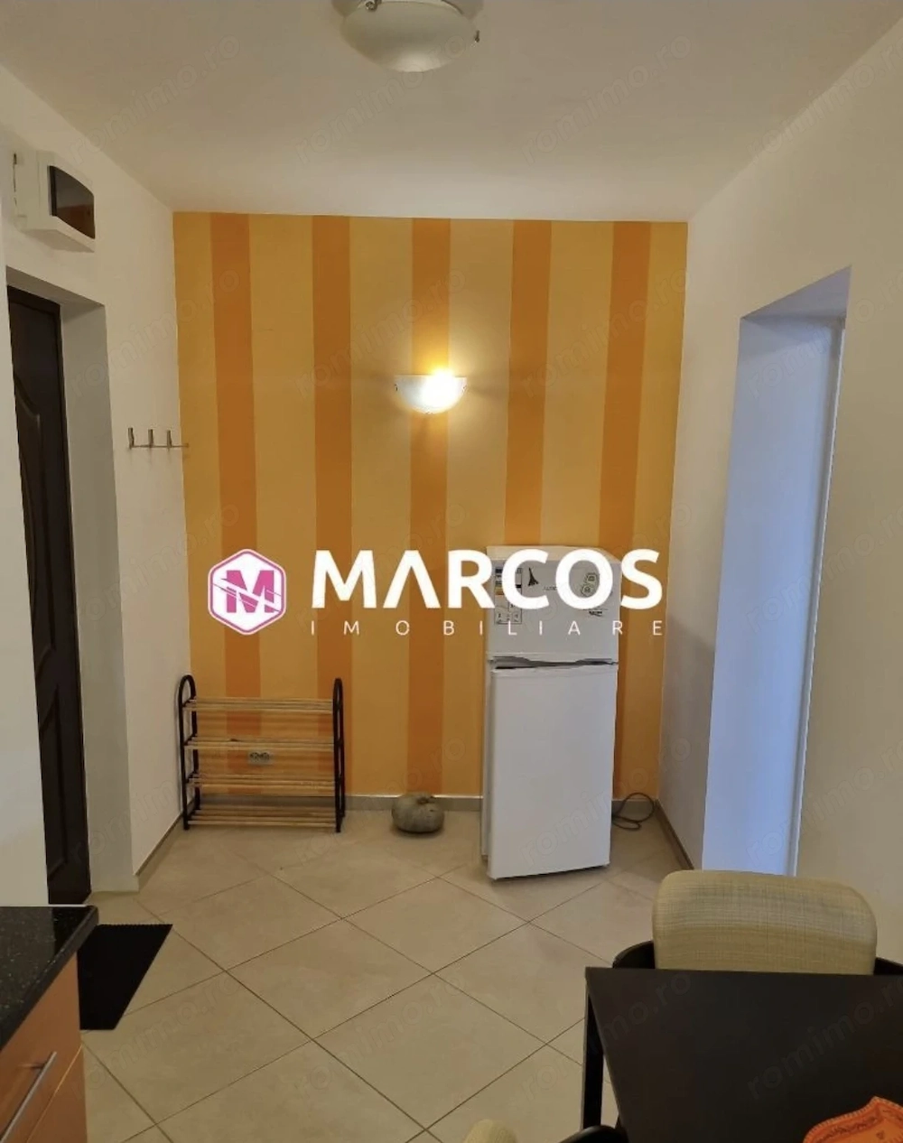 Vând apartament 2 camere Micro 1
