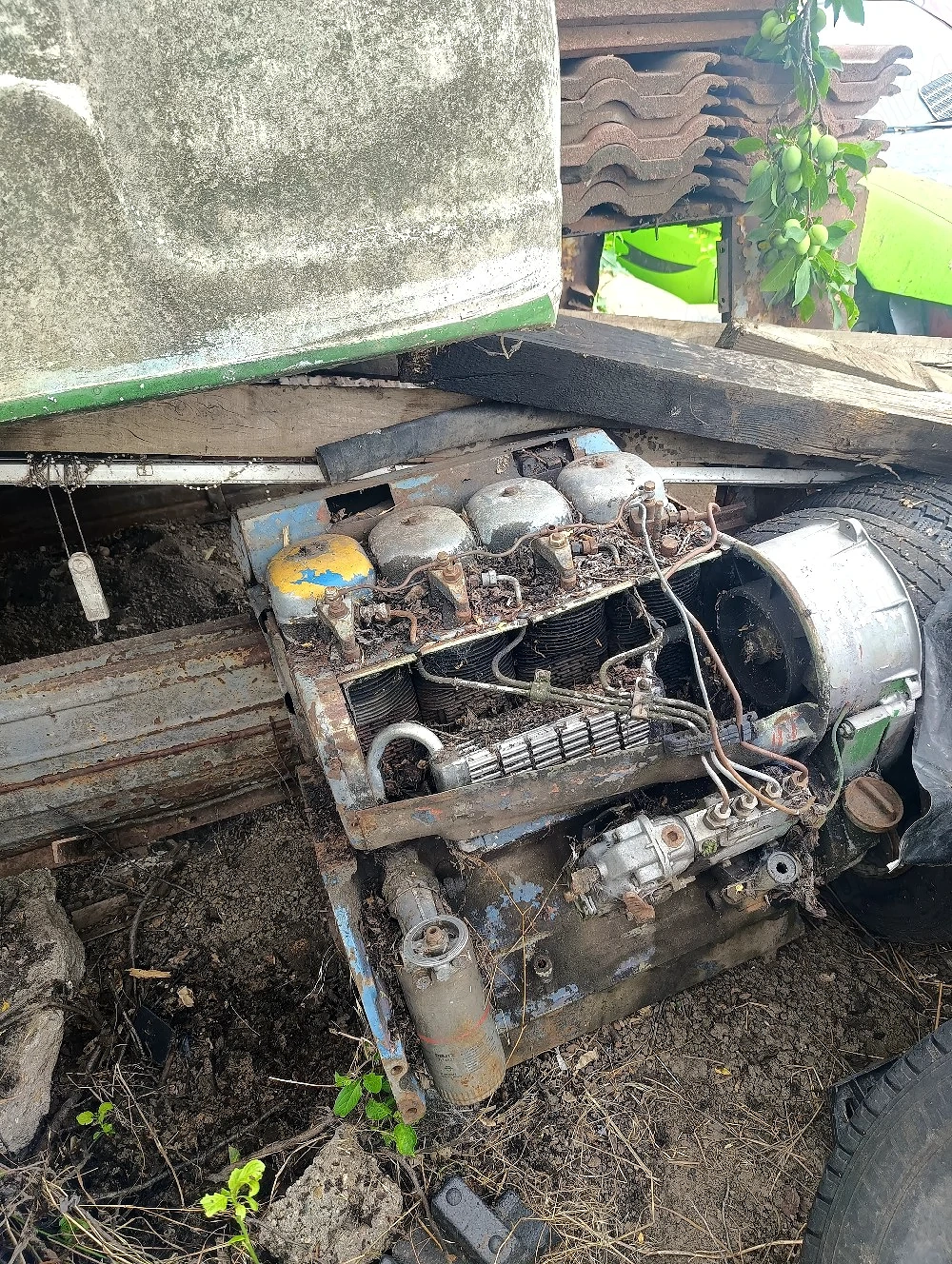 vand motor Deutz F4L912 pentru piese