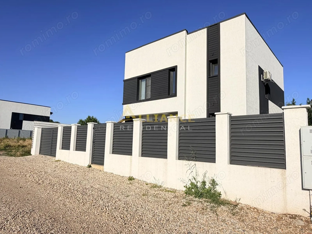 Casa Individuala - 5 camere - 2 bai - 300 mp teren