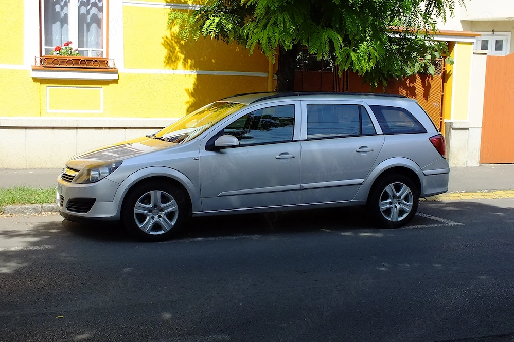 Opel Astra H caravan 1,9 TD