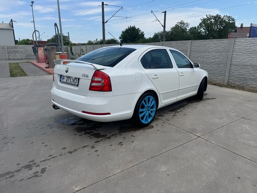 skoda octavia vrs 2,0 d 260 cp