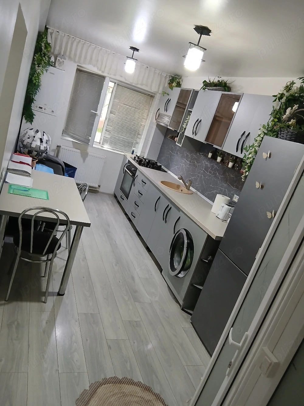 Închiriez apartament 50 mp ultracentral