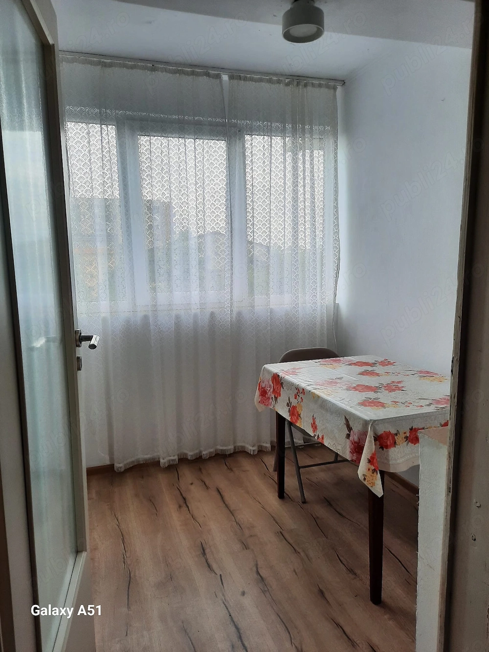 Închiriez garsonieră   Brazda lui Novac (zona G-uri)