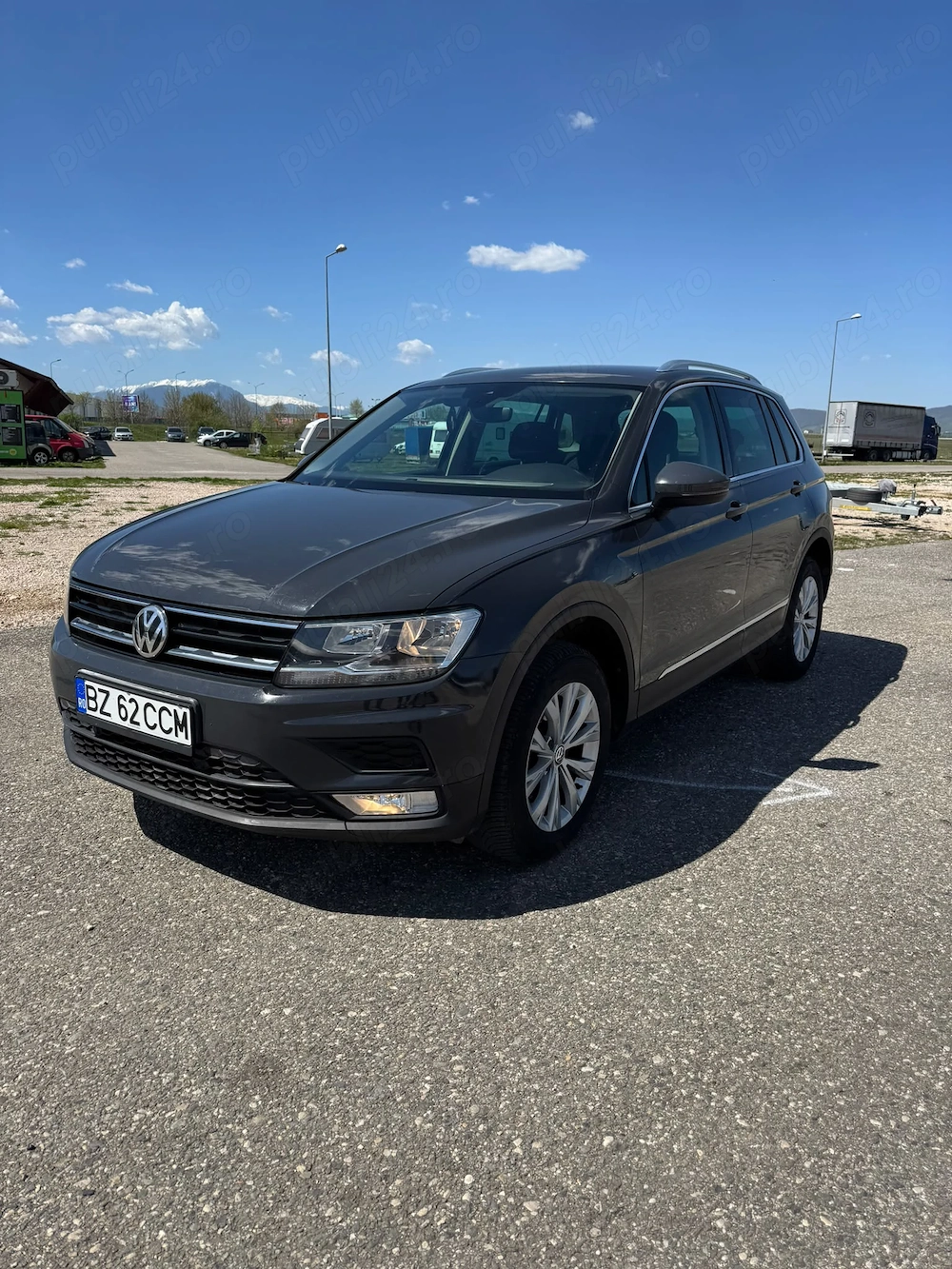 VW Tiguan 4X4 cutie manuală