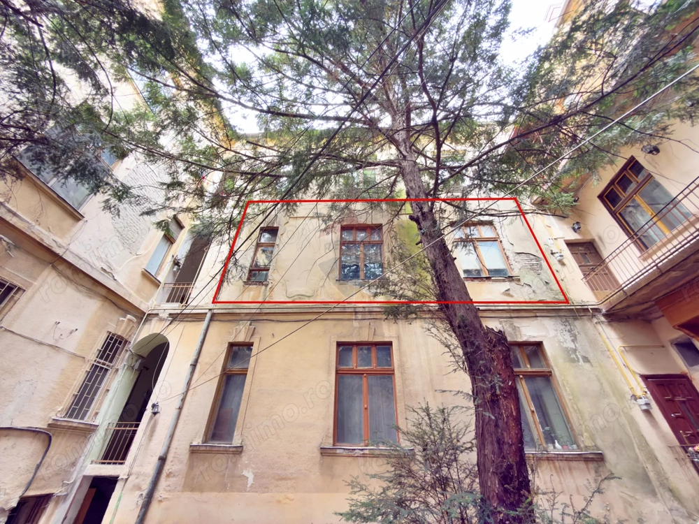 Apartament compus din 2 corpuri în centrul Aradului