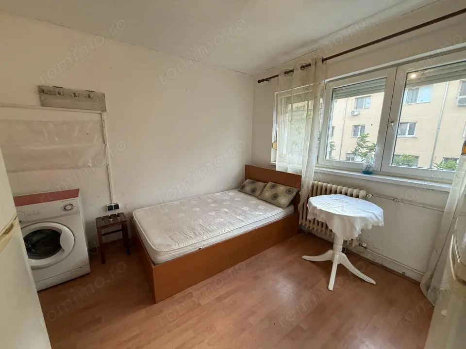 Apartament cu o camera, 16 mp utili, etajul 2, mobilat - Buziasului
