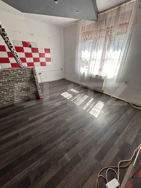 Casa individuala, 150 mp, zona Ghirodei