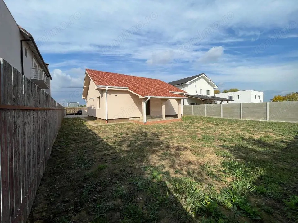 Casa Individuala 3 dormitoare 3 bai | 160 MP | Ghiroda | Asfalt