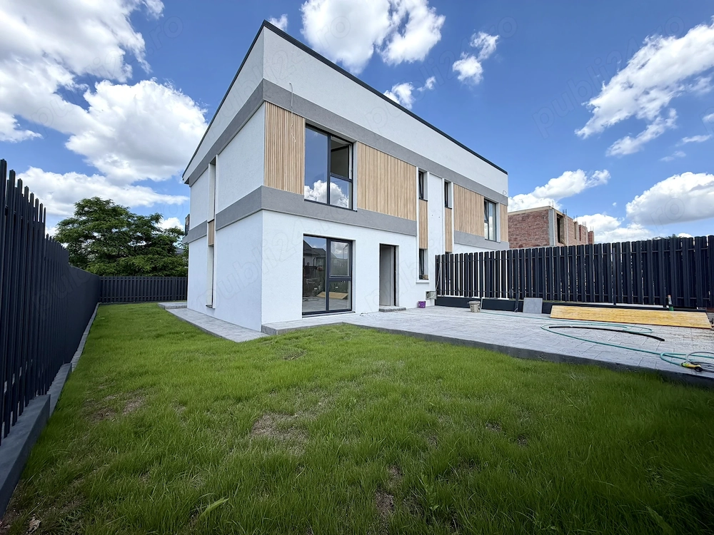 Finalizat! Casa duplex 4 camere 2 bai zona Bucium