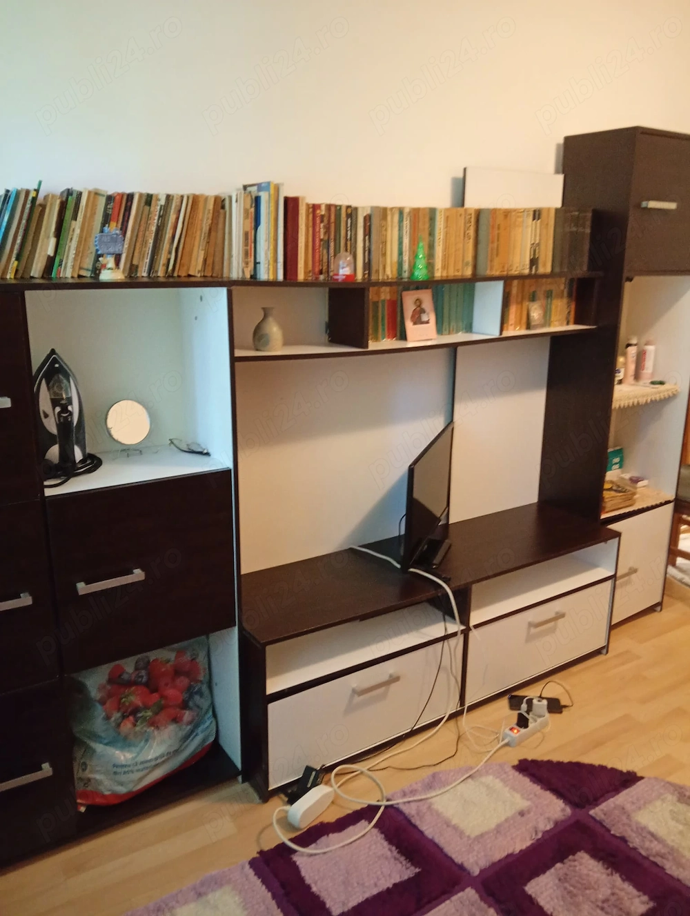 Persoană fizică vinde garsonieră Lic Pedagogic Hipodrom, etaj1 din 4,confort I dec.utilat și mobilat