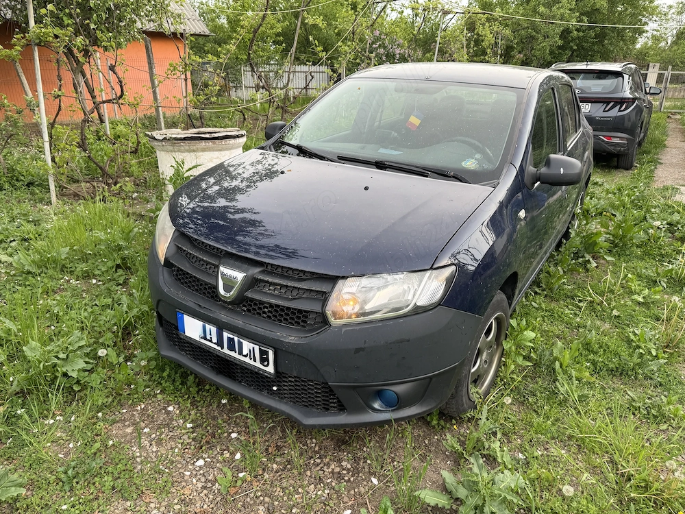 Vând Dacia Logan 2014
