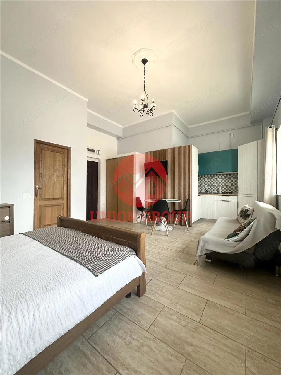 Studio Mobilat si Utilat - Mamaia Nord pe Partea cu Marea