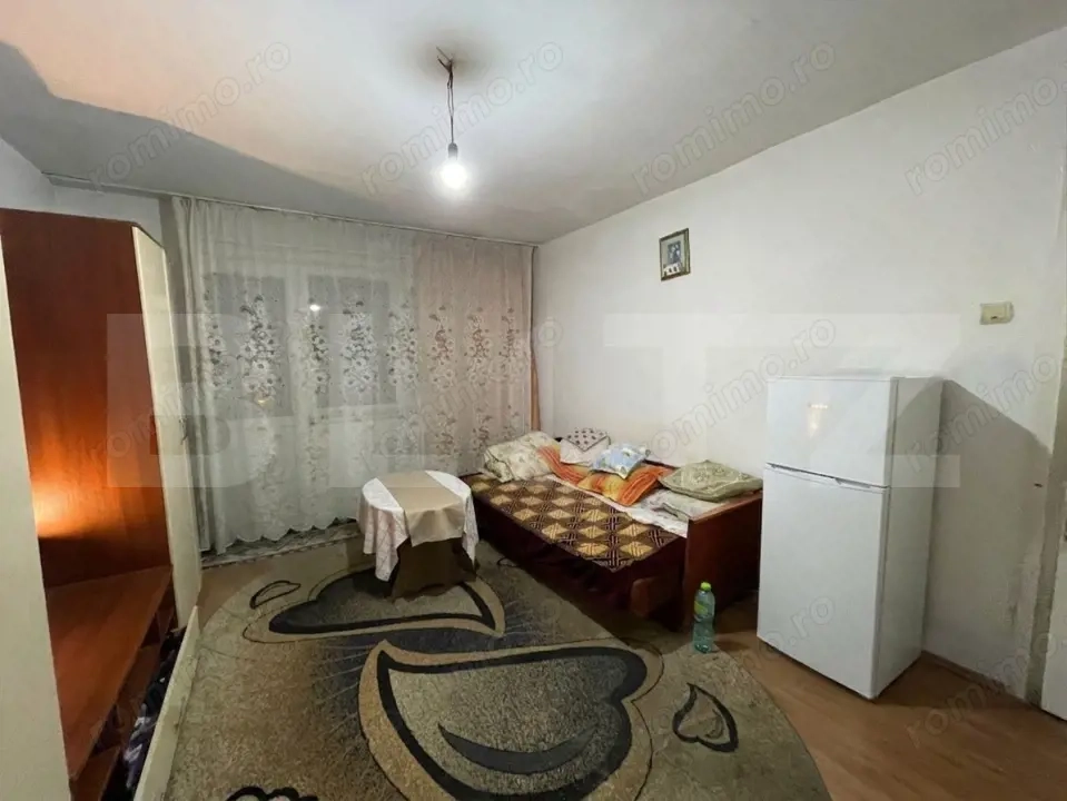 Apartament 3 camere, 52.50 mp, zona Cornitoiu 