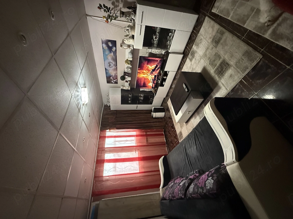 Apartament 2 camere, etaj 1, Micro 4   centrală proprie, balcon închis, mobilat - Lugoj