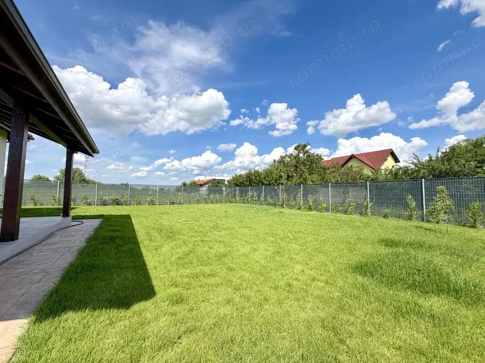 Casa individuala 4 camere, 125 mp utili, 623 mp teren - Dumbravita
