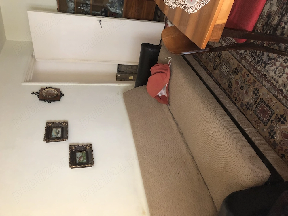 Vând in Deva apartament 2 camere. 