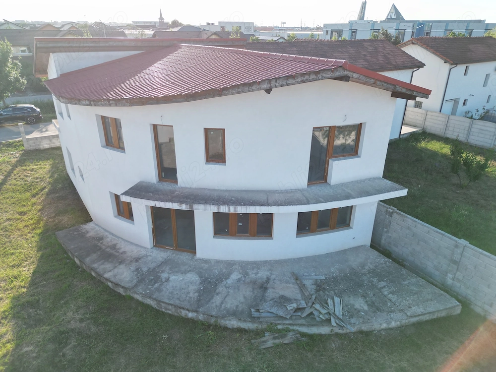 Casa de vanzare la  Gri  - Vladimirescu