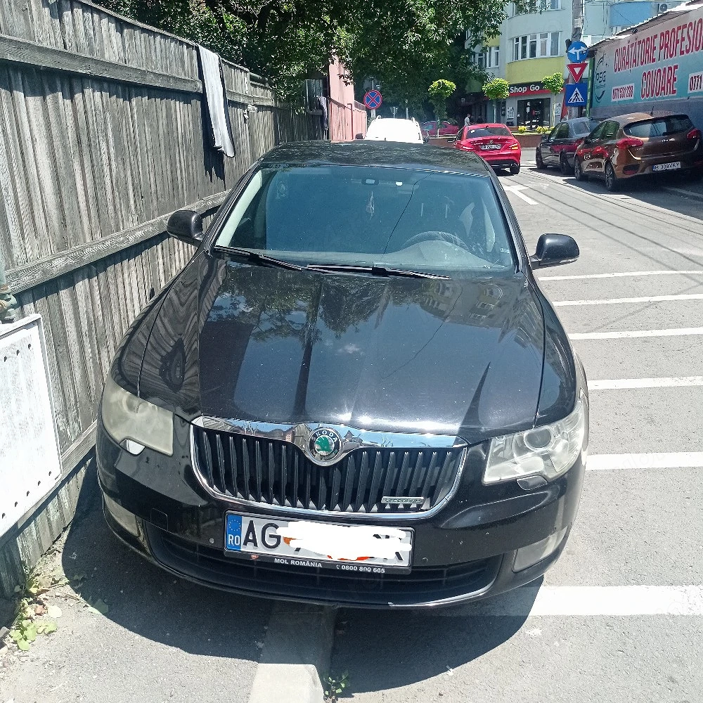Vând SKODA superb 2012