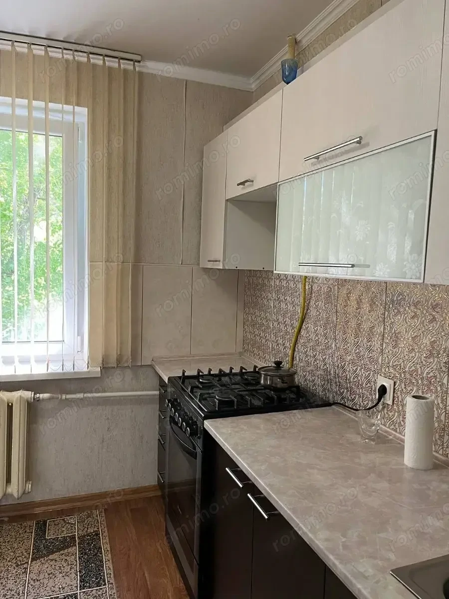 De inchiriat apartament cu o camera in zona Complexului Studentesc