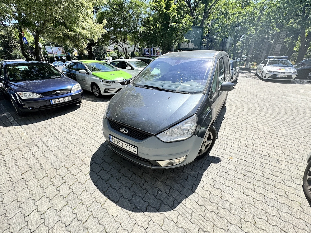 Ford galaxy, avariat lateral, dauna.