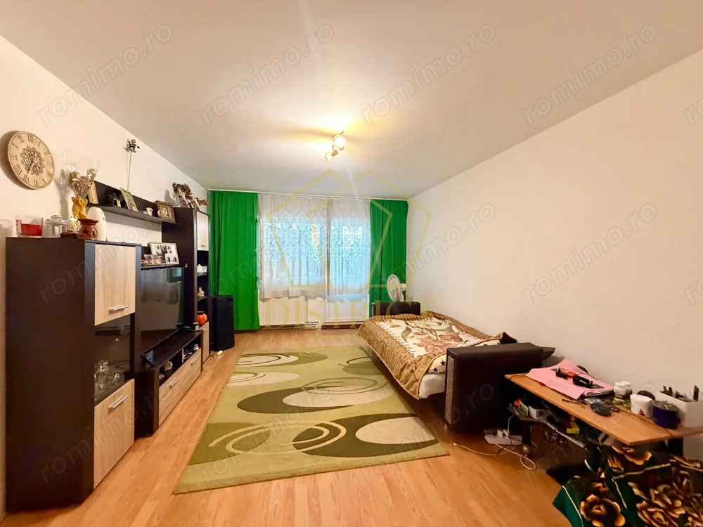 Apartament decomandat cu 4 camere, etaj 1 | Lipovei