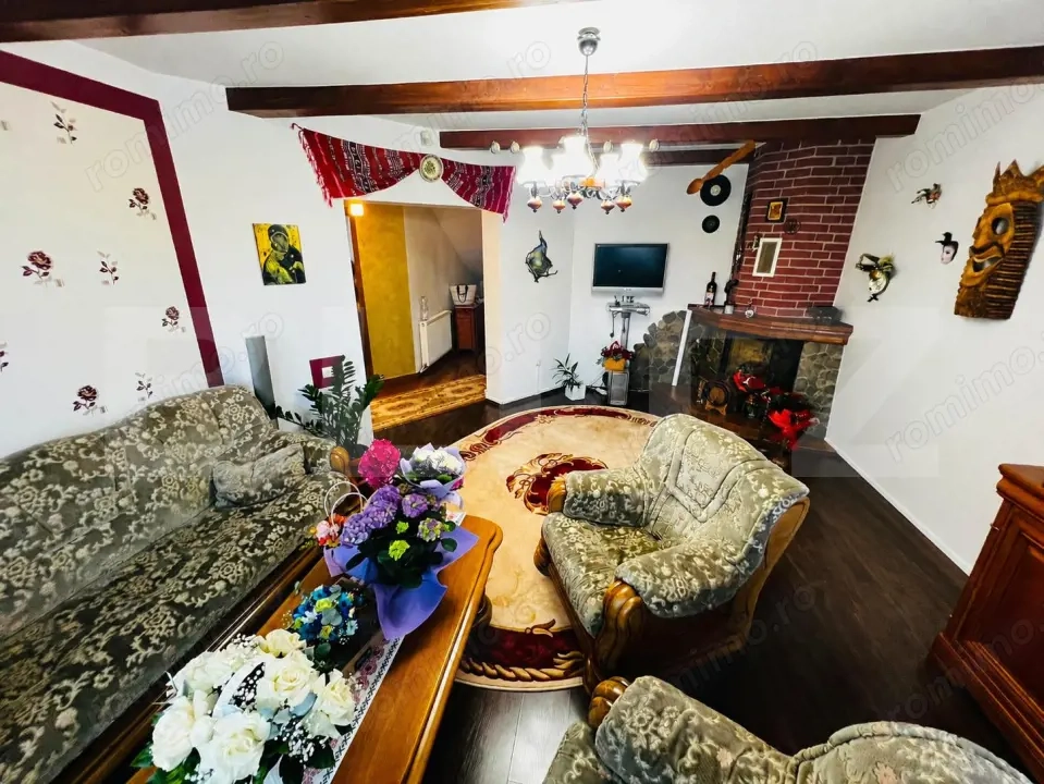Casă individuală, 213 mp, Sântana de Mureș
