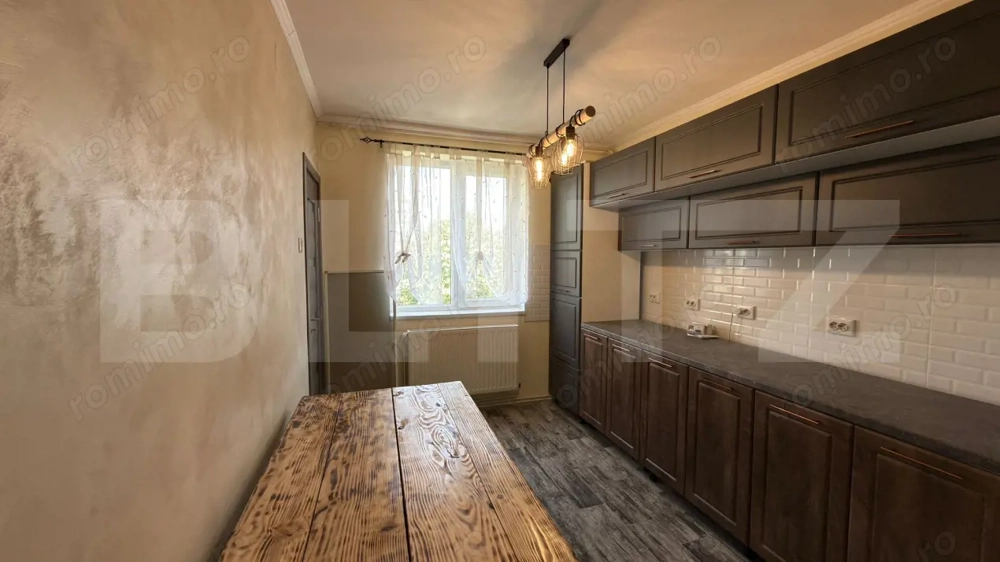 Apartament complet renovat, 57 mp, 2 camere, etaj 4 – zona Micro 15