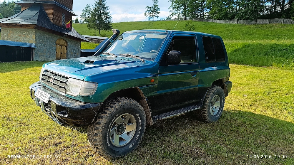 Pajero 2,5 manuala, acte VALABILE