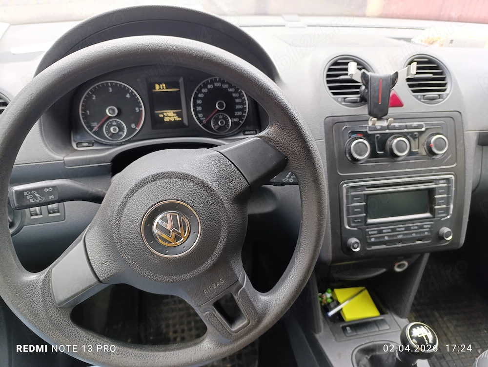 VW Caddy 2012    5 locuri
