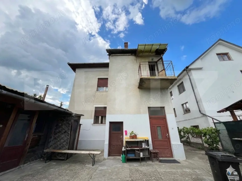 Casă individuală, teren generos 838 mp, - Dâmbu Rotund 