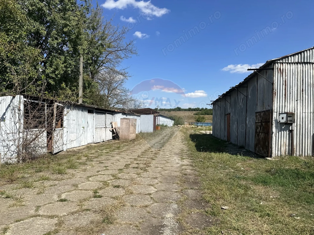 Spațiu industrial situat in apropierea Platformei Savinesti