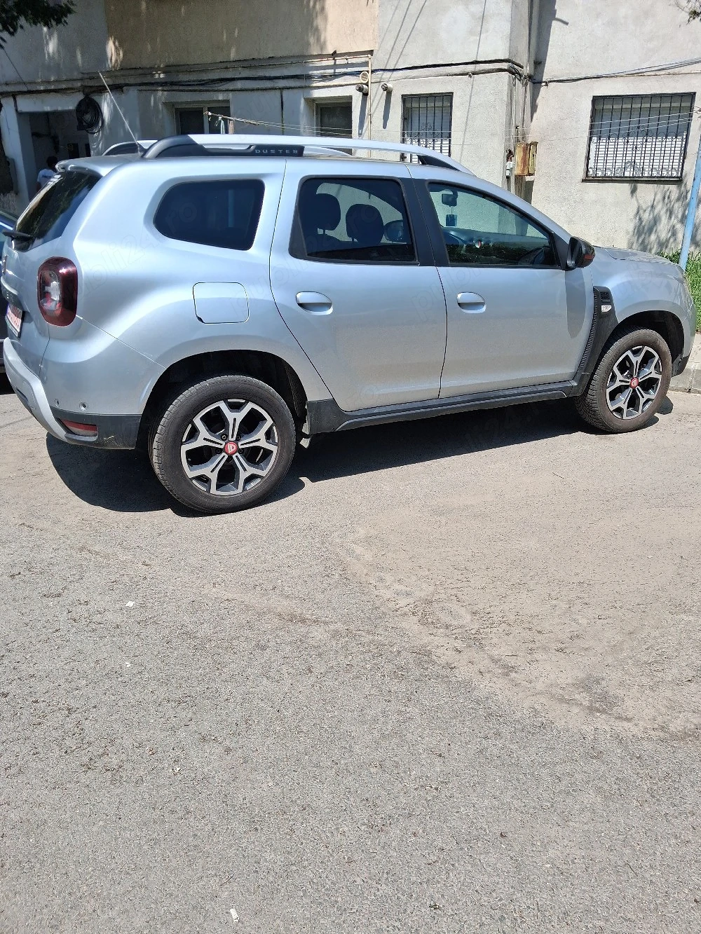 vand dacia duster