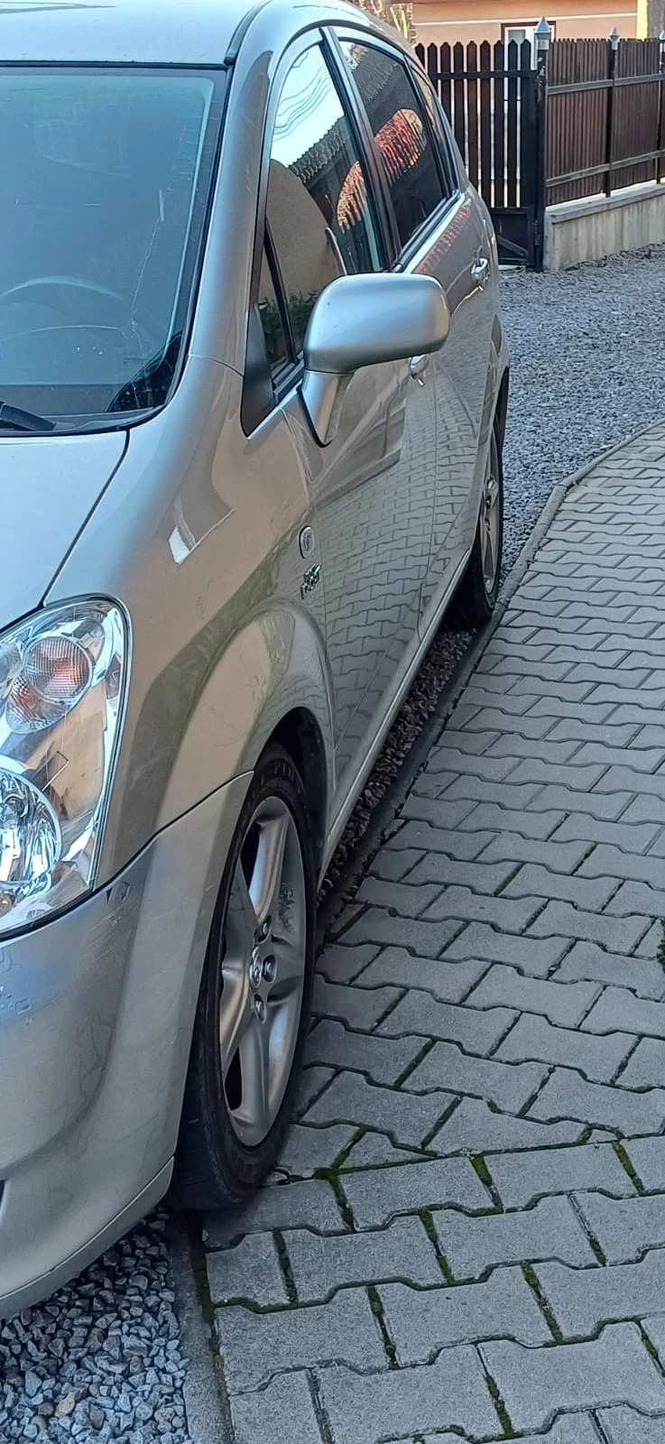 Toyota corolla verso 