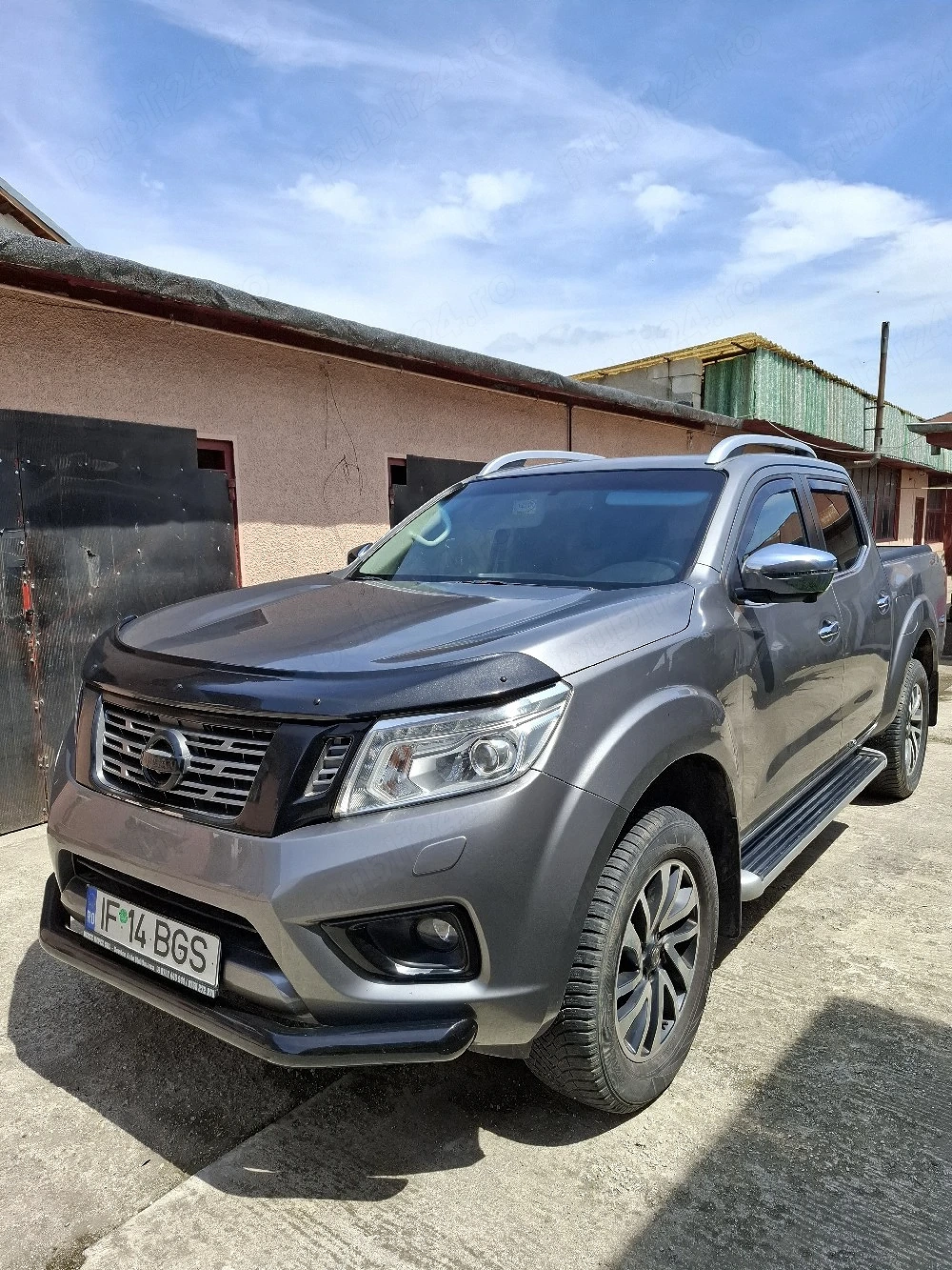 Nissan Navara 2018 automat xenon  piele trapa  diferențial blocabil, cam 360, (nu Ford Ranger, Mitsu