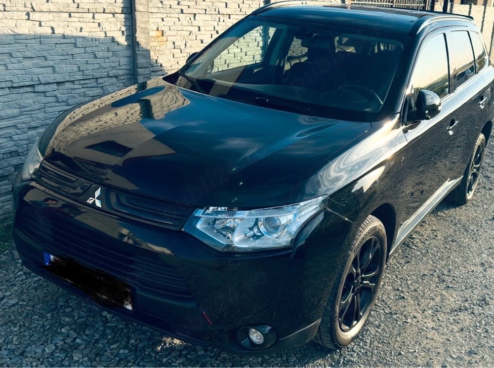 MITSUBISHI 4x4 automat 7 locur