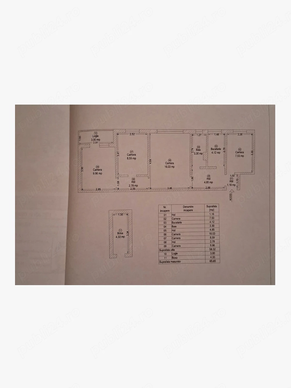 Vând apartament 4 camere în zona Dacia