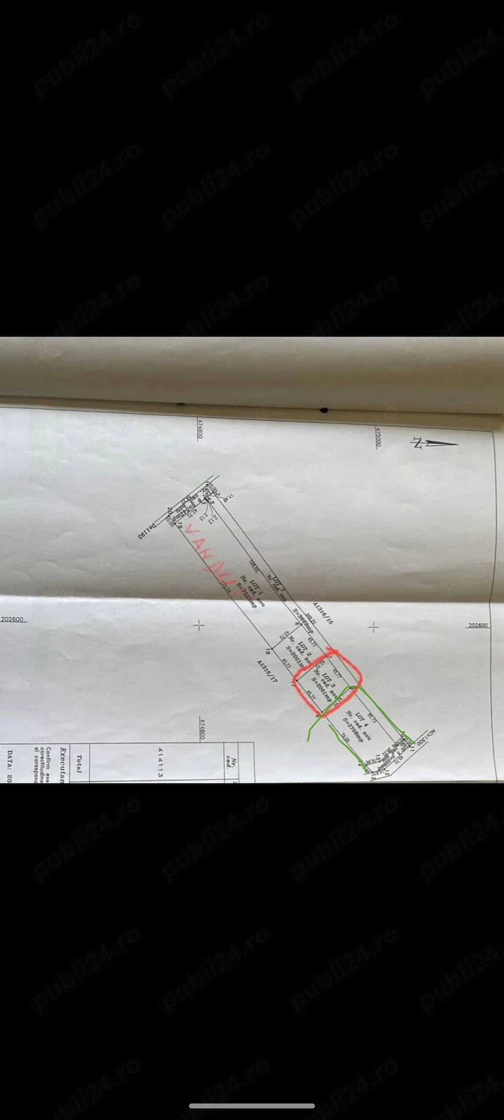 Se vând doua parcele de teren intravilan industrial