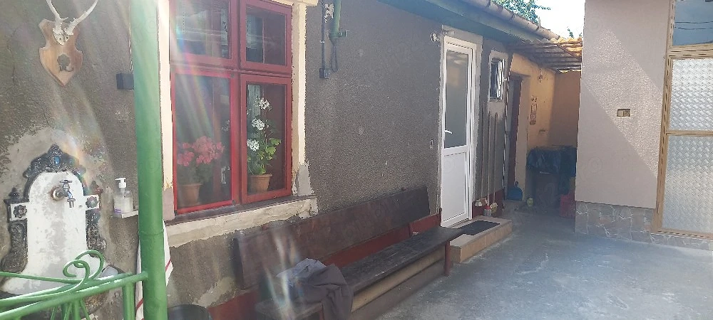 Casă de Vânzare 