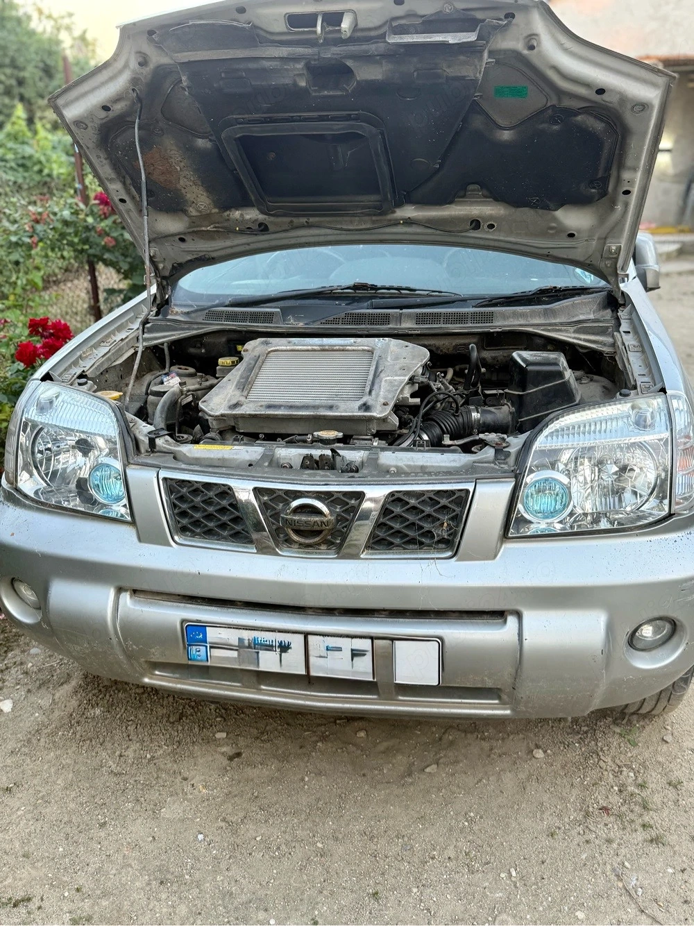 Nissan x-teail 4x4