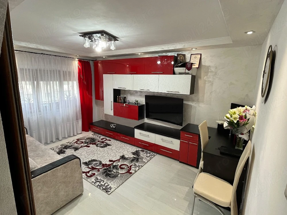 Vand apartament 2 camere 