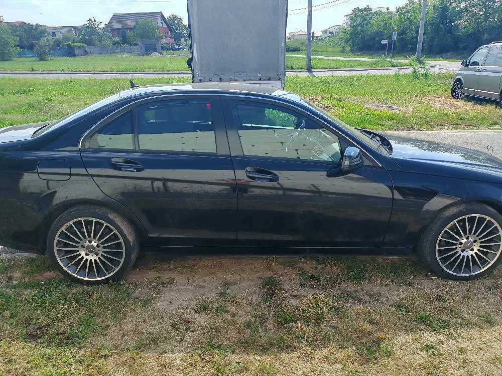 Mercedes W204