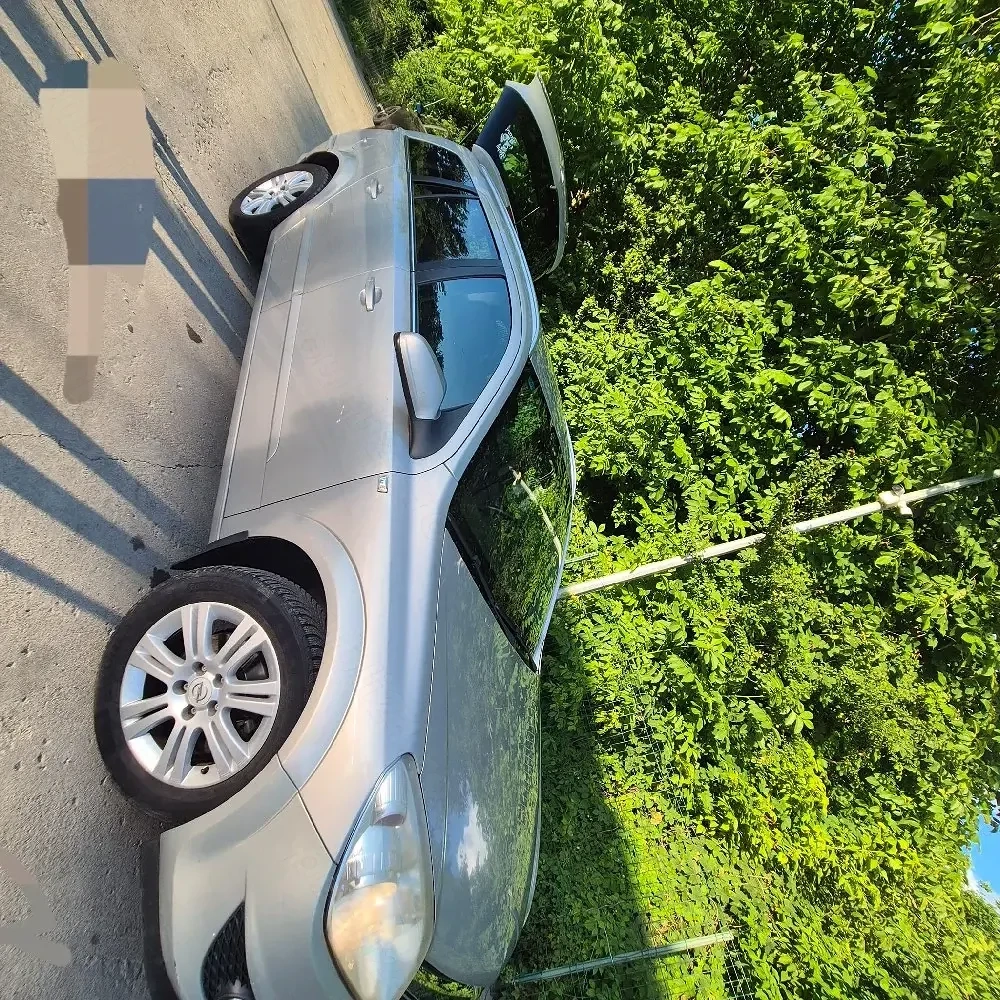Vând opel astra h. 