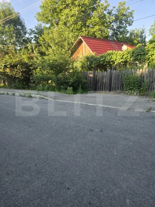 Casă renovare completă, 55 mp, curte de 385 mp, orașul Titu-Plopu