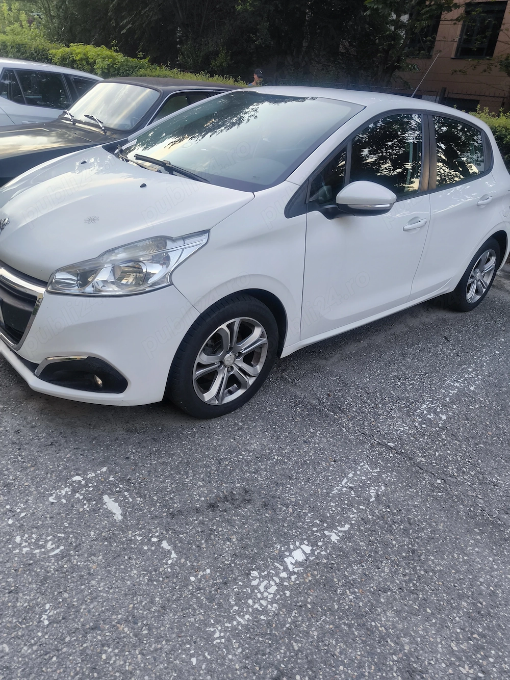 Peugeot 208 (2019)   1.5 BlueHDi (102 CP)   Doar 35.000 KM reali   2 Seturi Jante Aliaj 