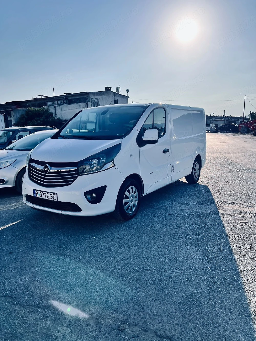opel vivaro 2016 TVA deductibil 