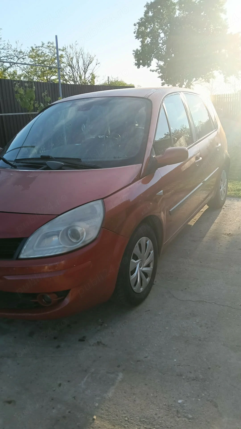 De vanzare renault megane schenic 2